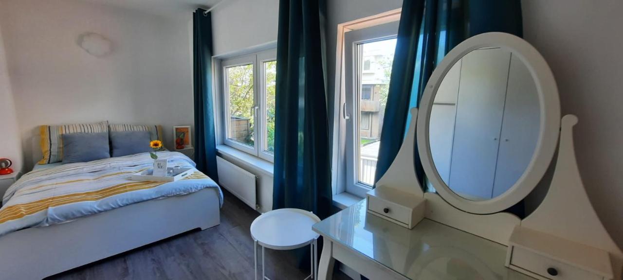 Sunny Guesthouse Амстердам Екстериор снимка