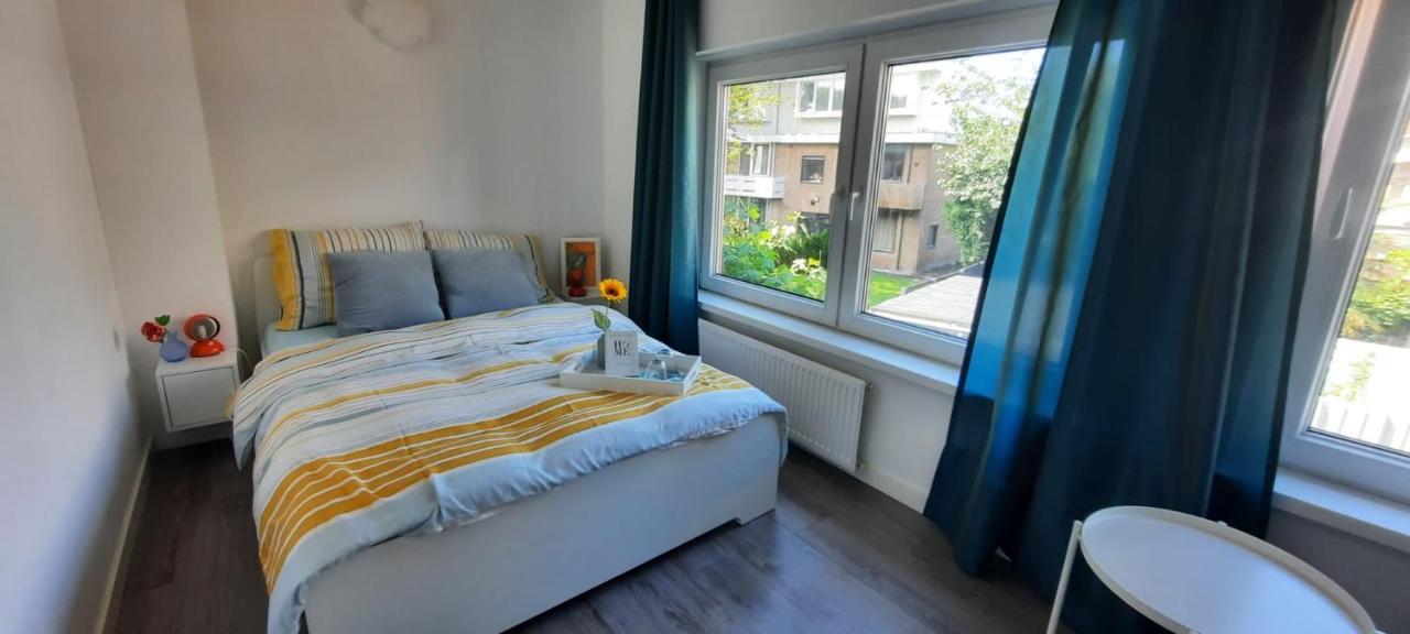 Sunny Guesthouse Амстердам Екстериор снимка