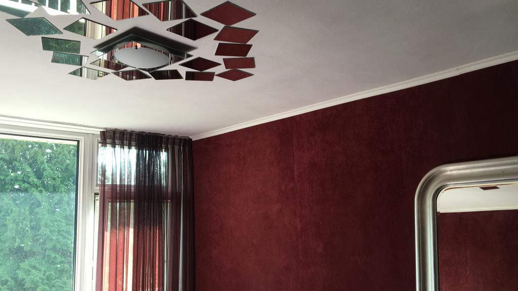 Sunny Guesthouse Амстердам Екстериор снимка