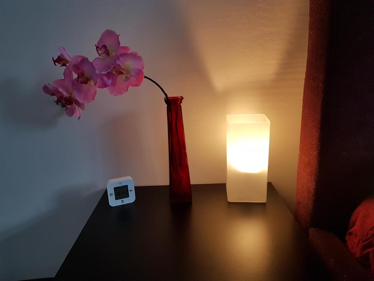 Sunny Guesthouse Амстердам Екстериор снимка